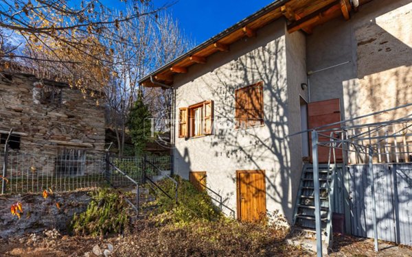 casa indipendente in vendita a Condove