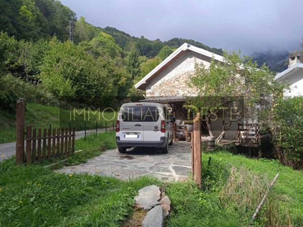 casa indipendente in vendita a Condove