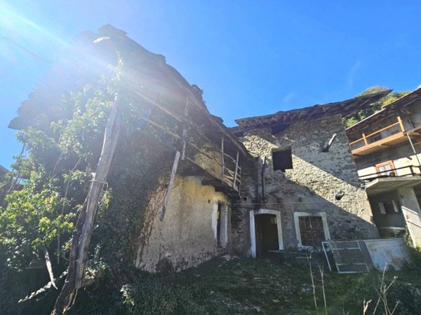 casa indipendente in vendita a Condove in zona Lajetto