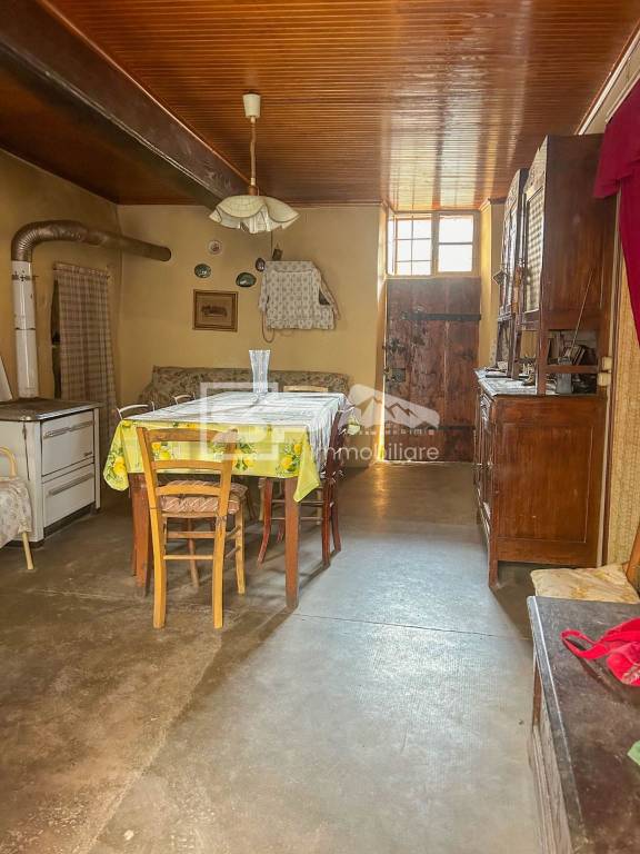 casa semindipendente in vendita a Condove