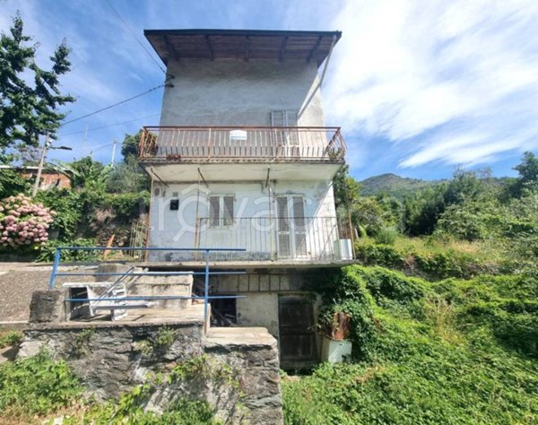 casa indipendente in vendita a Condove in zona Magnoletto