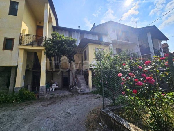 appartamento in vendita a Condove in zona Cascina