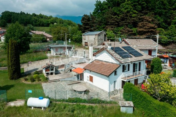 casa indipendente in vendita a Condove in zona Magnoletto