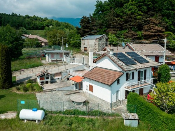 casa indipendente in vendita a Condove in zona Magnoletto
