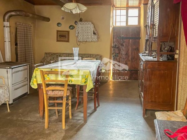 casa indipendente in vendita a Condove in zona Magnoletto