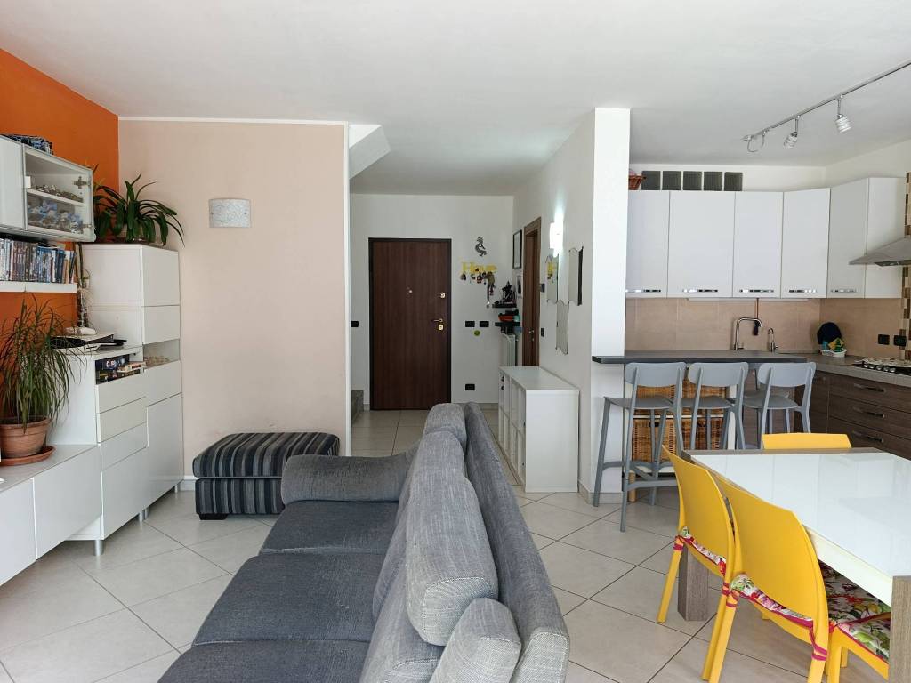 casa indipendente in vendita a Condove in zona Cascina