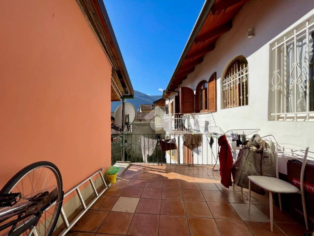 casa indipendente in vendita a Condove in zona Cascina