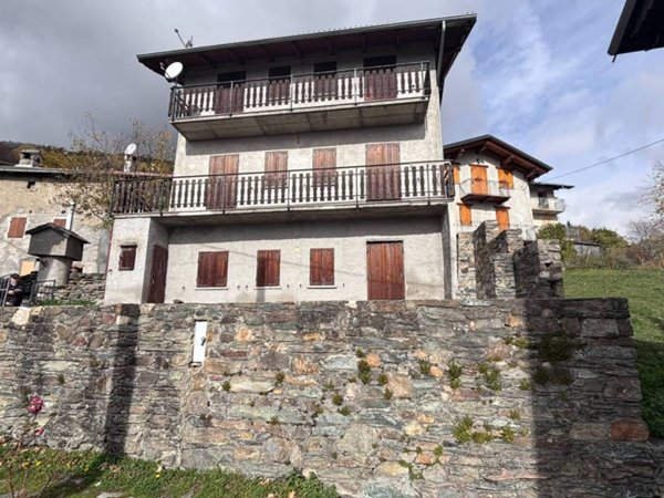 casa indipendente in vendita a Condove in zona Grange