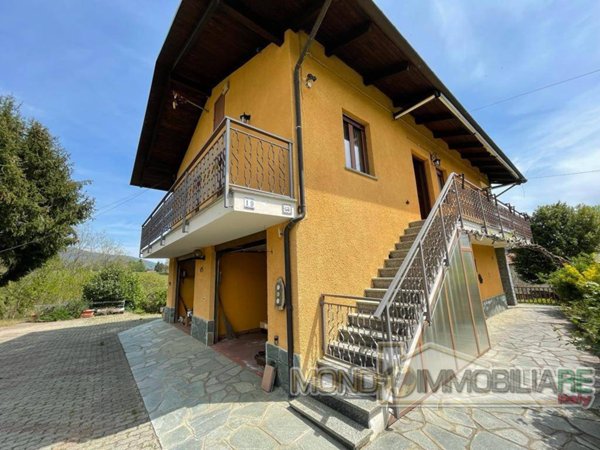 casa indipendente in vendita a Corio