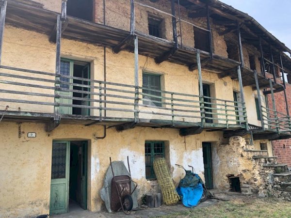 appartamento in vendita a Corio in zona Case Vergone