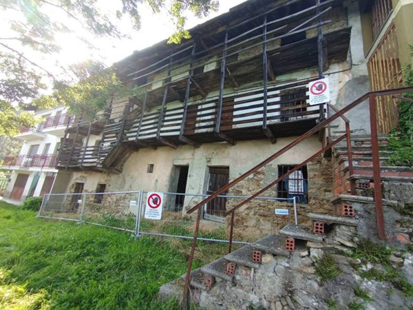 casa indipendente in vendita a Corio