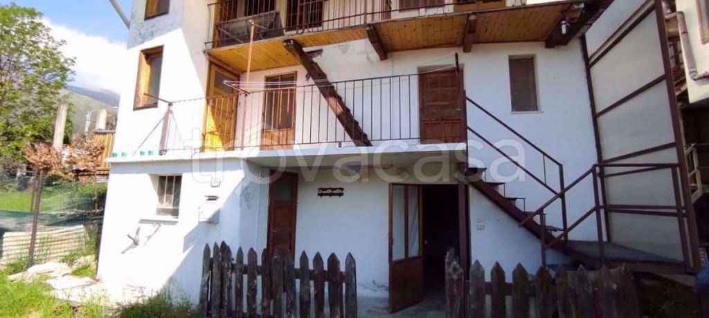 casa indipendente in vendita a Corio