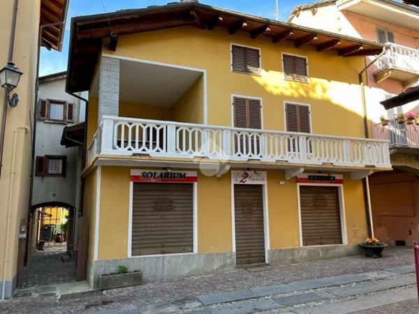 casa semindipendente in vendita a Corio