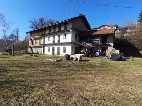 casa indipendente in vendita a Corio in zona Cudine