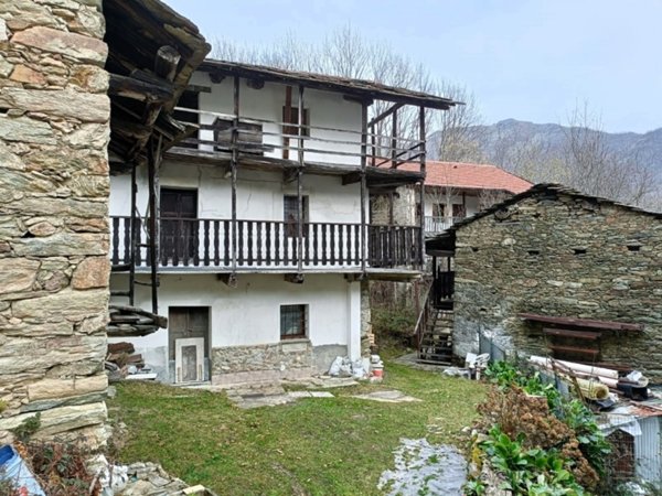 casa indipendente in vendita a Corio