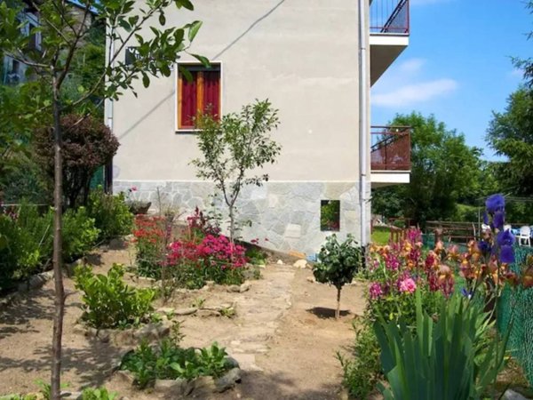 casa indipendente in vendita a Corio