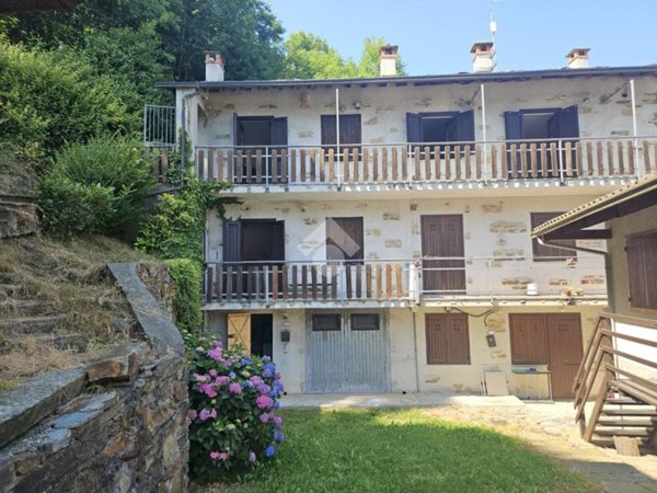 casa indipendente in vendita a Corio