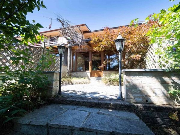 casa indipendente in vendita a Corio