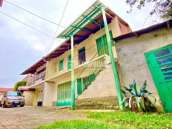casa indipendente in vendita a Corio