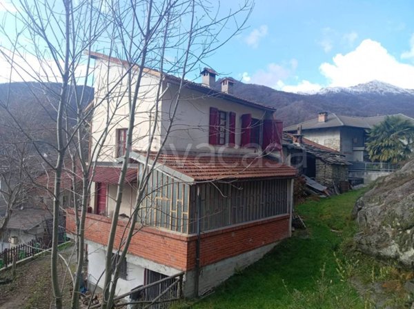 casa indipendente in vendita a Corio