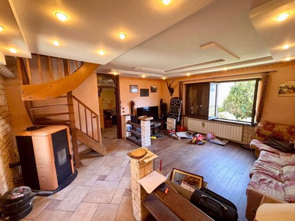 casa indipendente in vendita a Corio in zona Ritornato