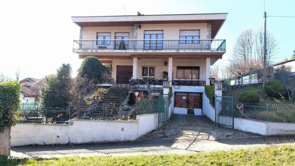 casa indipendente in vendita a Corio