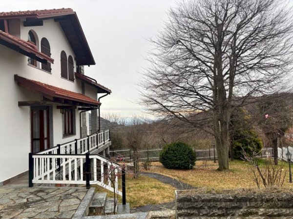 casa indipendente in vendita a Corio in zona Cudine