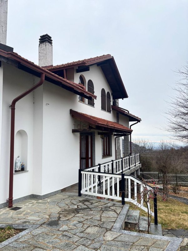 casa indipendente in vendita a Corio