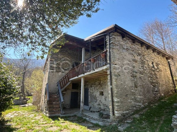 appartamento in vendita a Corio in zona Ritornato