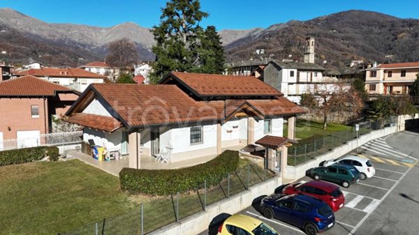 casa indipendente in vendita a Corio in zona Colle Secchie