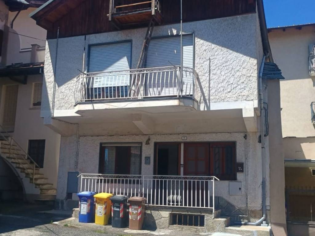 casa indipendente in vendita a Corio in zona Colle Secchie