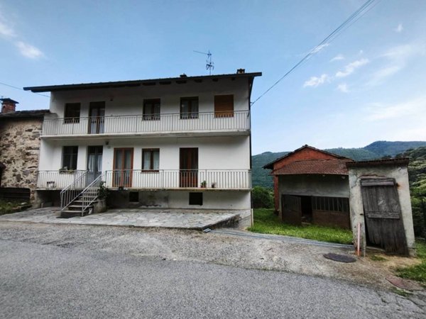 casa indipendente in vendita a Corio