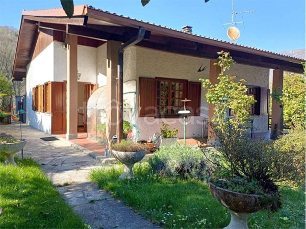 casa indipendente in vendita a Corio in zona Sant'Antonio