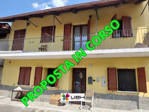 casa indipendente in vendita a Corio in zona Benne