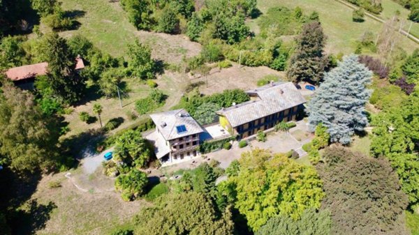 casa indipendente in vendita a Corio in zona Colle Secchie