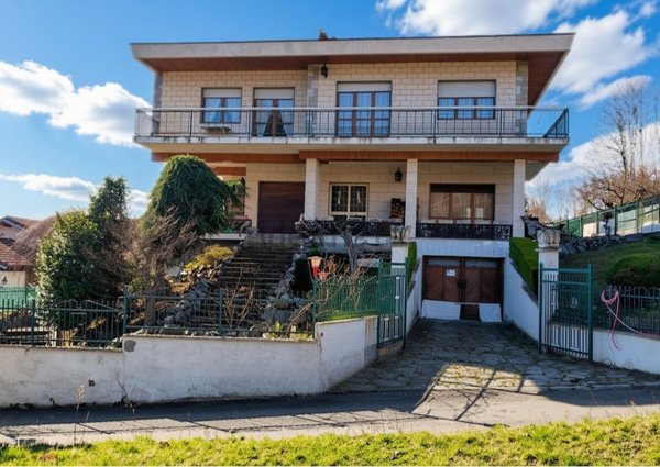 casa indipendente in vendita a Corio in zona Colle Secchie