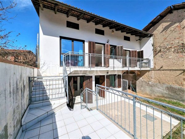 casa indipendente in vendita a Cossano Canavese