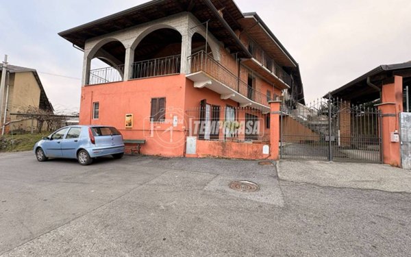 casa indipendente in vendita a Cossano Canavese in zona Avetta