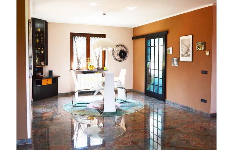 casa indipendente in vendita a Cossano Canavese