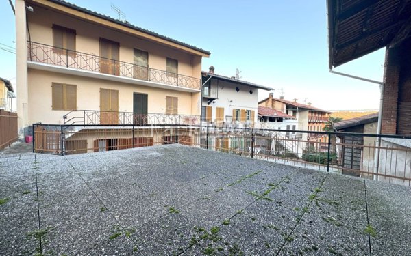 casa indipendente in vendita a Cossano Canavese