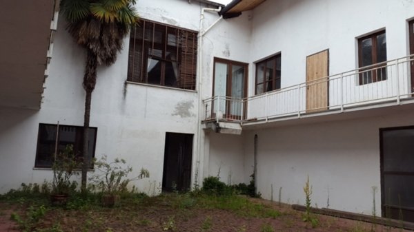 albergo in vendita a Cuceglio in zona Cascine Cuffia