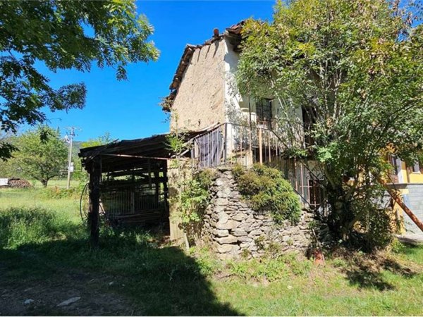 casale in vendita a Cumiana