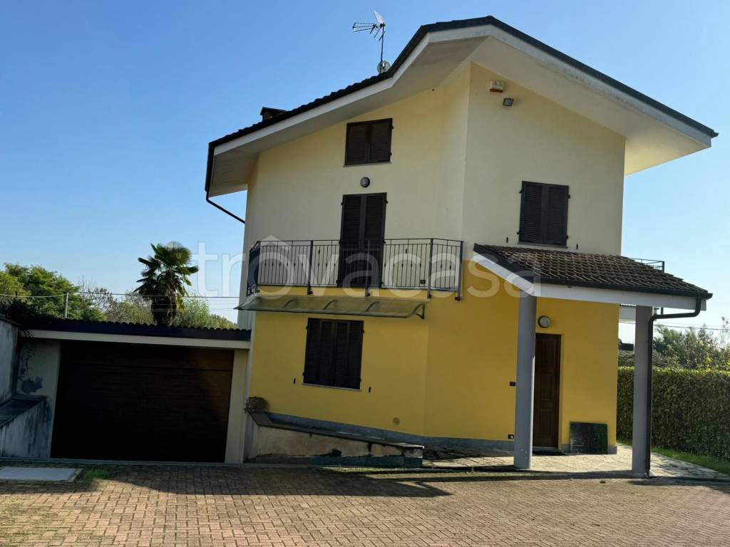 casa indipendente in vendita a Cumiana