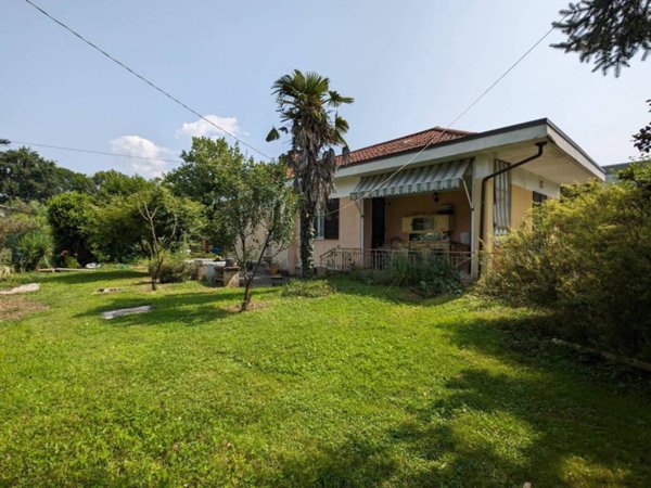 casa indipendente in vendita a Cumiana