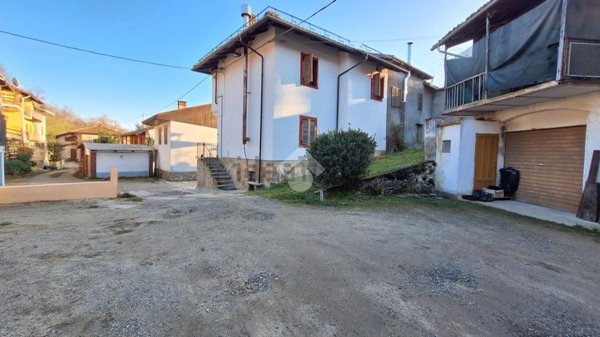 casa indipendente in vendita a Cumiana
