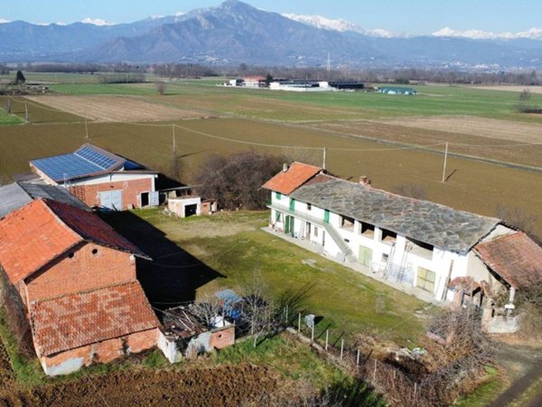 casa indipendente in vendita a Cumiana