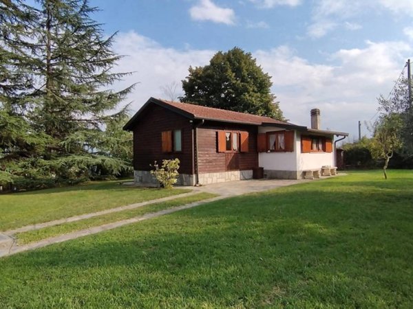 casa indipendente in vendita a Cumiana