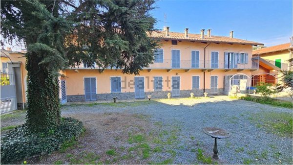 casa indipendente in vendita a Cumiana