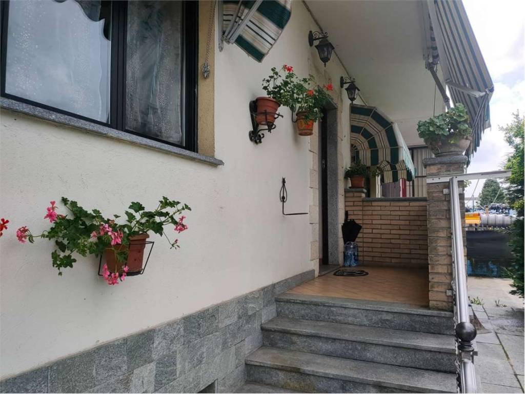 casa semindipendente in vendita a Cumiana