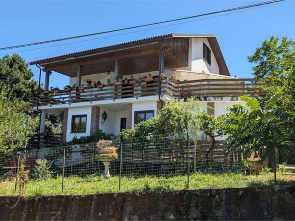 casa indipendente in vendita a Cumiana